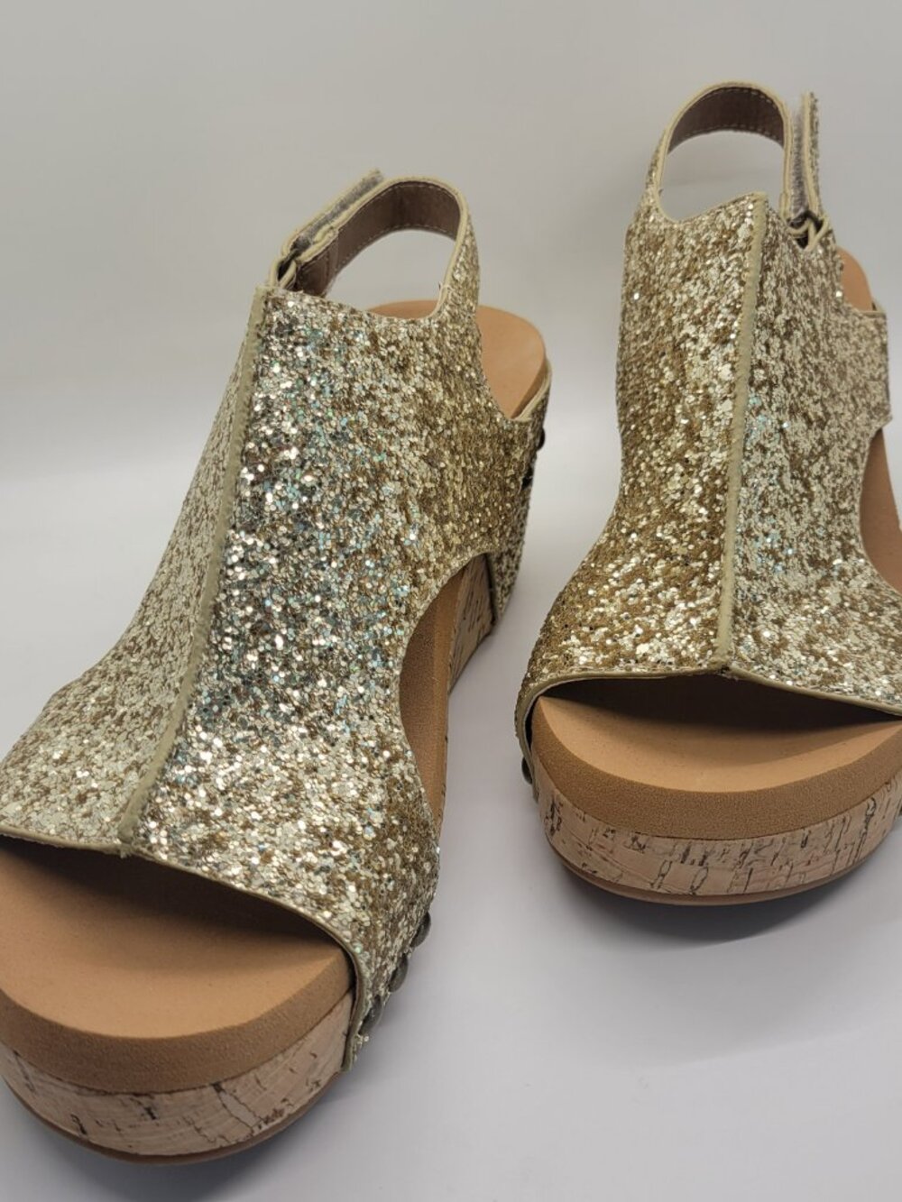 Corkys Carley Women 7 Gold Glitter Wedge Sandals Studded Platform Espadrille - Picture 4 of 14